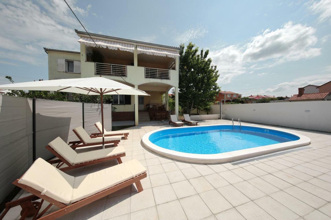 הוילה זאדאר Hacienda Mia With Pool And Yacuzzi, Free Parking מראה חיצוני תמונה