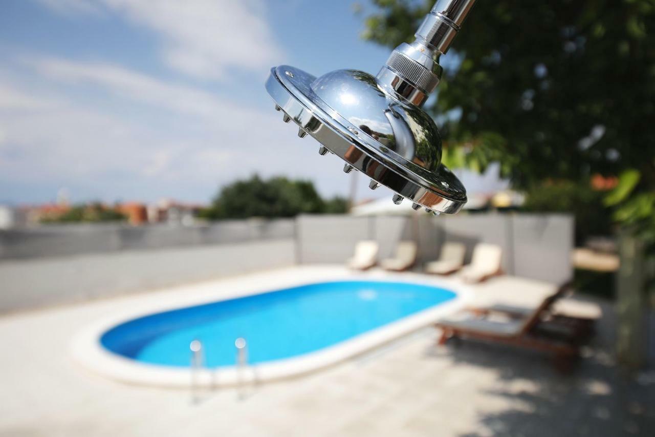 הוילה זאדאר Hacienda Mia With Pool And Yacuzzi, Free Parking מראה חיצוני תמונה